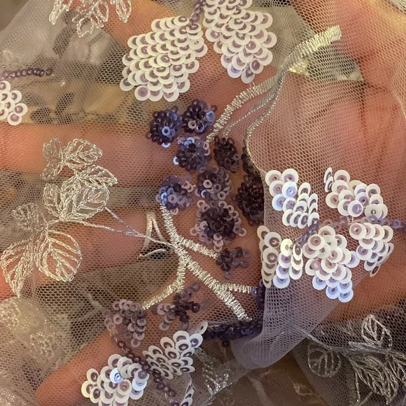 New women Sz 14 Beaded sophisticated gown - Picture 11 of 13